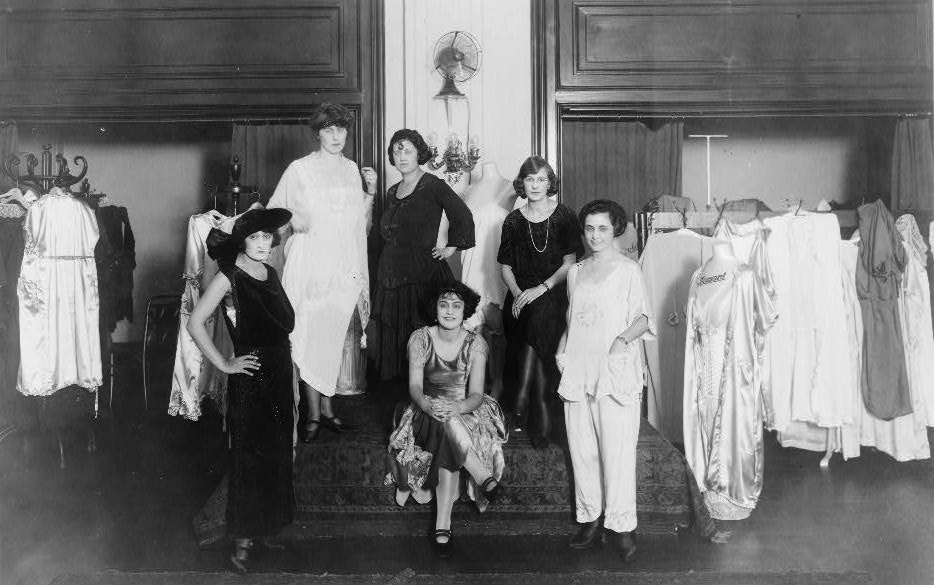Fashion show at the Wells Shop, a store specializing in corsets, brassieres, hats, and bonnets, at 1331 G Street, N.W., Washington, D.C. [?, 1921] Image. Retrieved from the Library of Congress