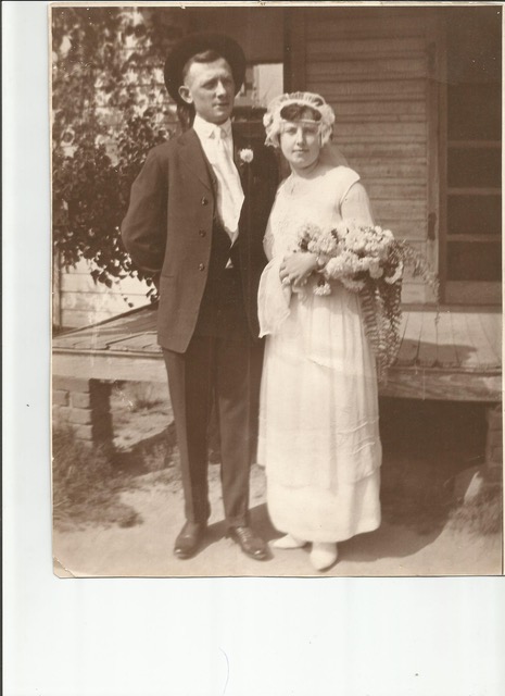 wedding photo identification yearbook